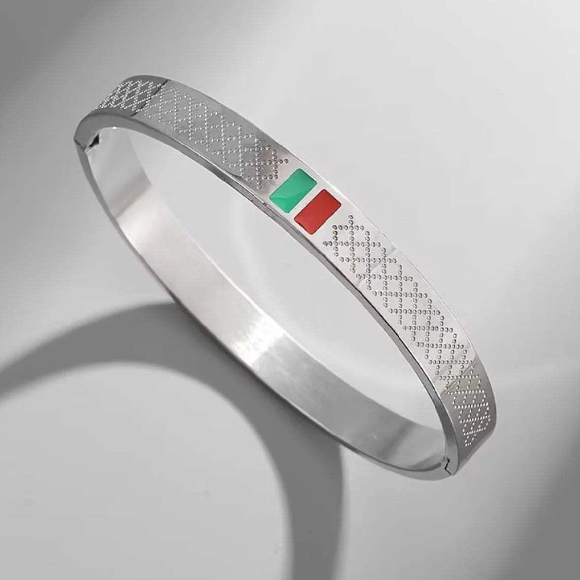 BRACELET MOTIF GUCCI ARGENTÉ