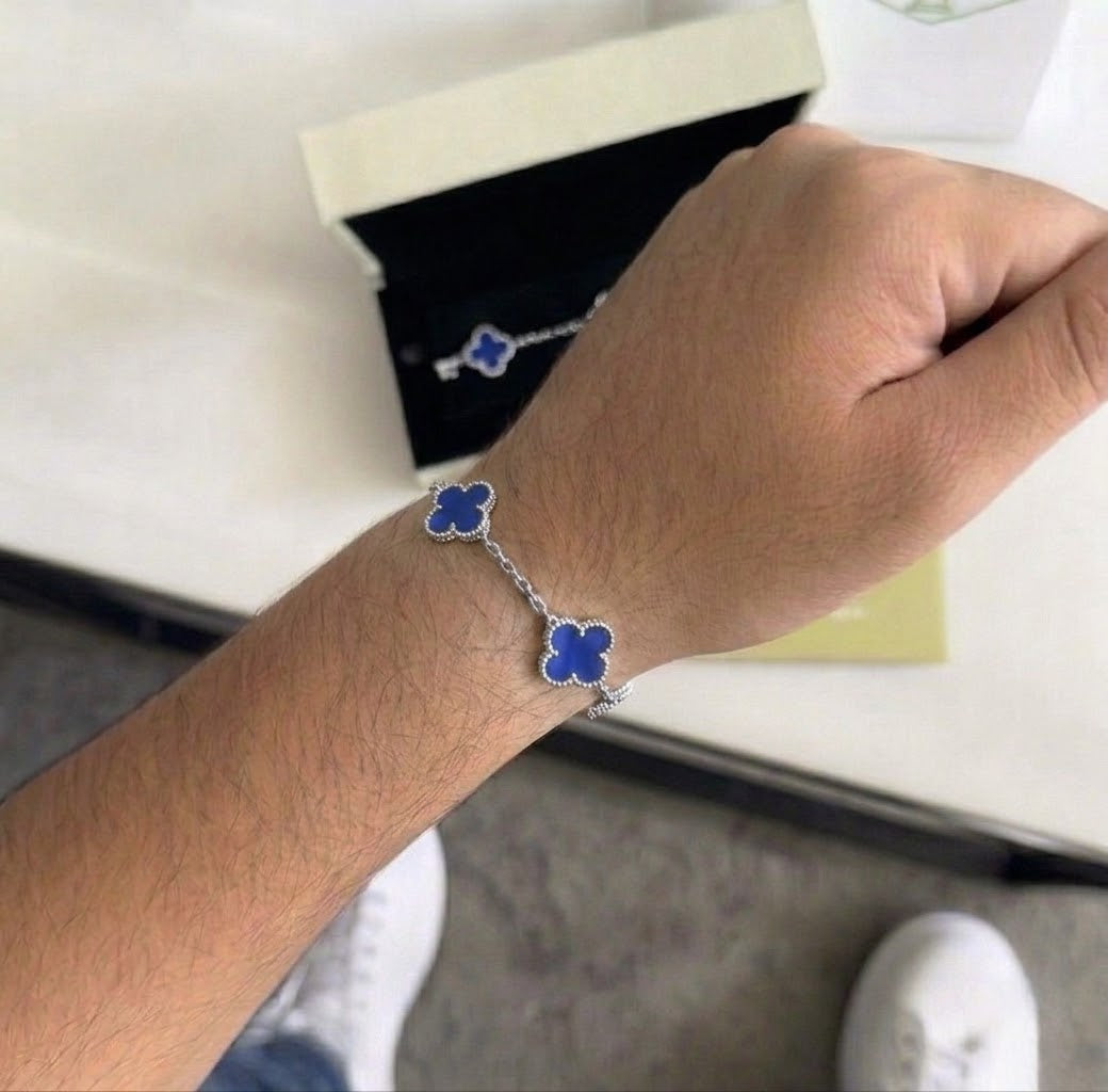 V.cleef argenté blue