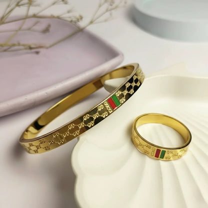 BRACELET GUCCII AVEC BUAGE